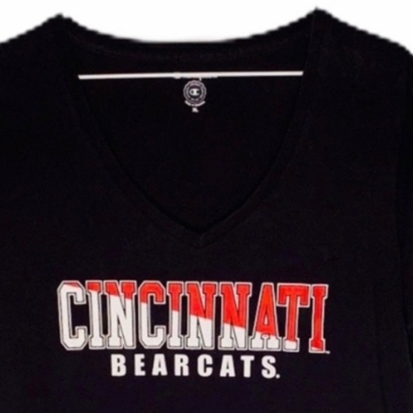 UNIVERSITY OF CINCINNATI UC BEARCATS T-shirt Red Black White Size Extra large - Picture 4 of 6